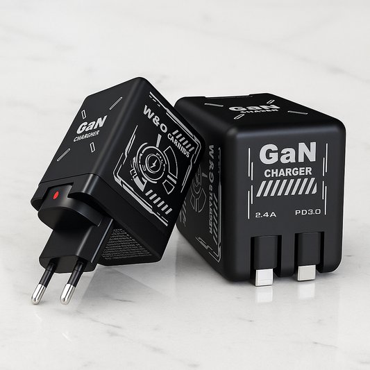 PowerStretch™ | Snabbladdare med Inbyggda Utdragbara Kablar för USB-C & Lightning